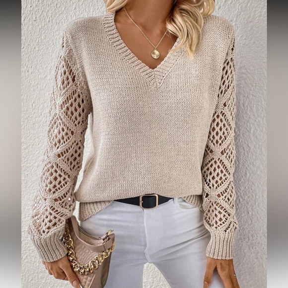New V neck Cream long sleeve Knit Sweater - Picture 5 of 5